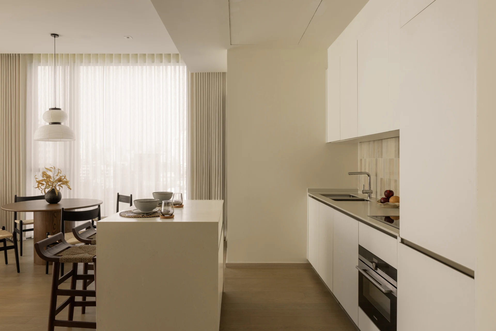 The Strand Thonglor — Timeless Residence